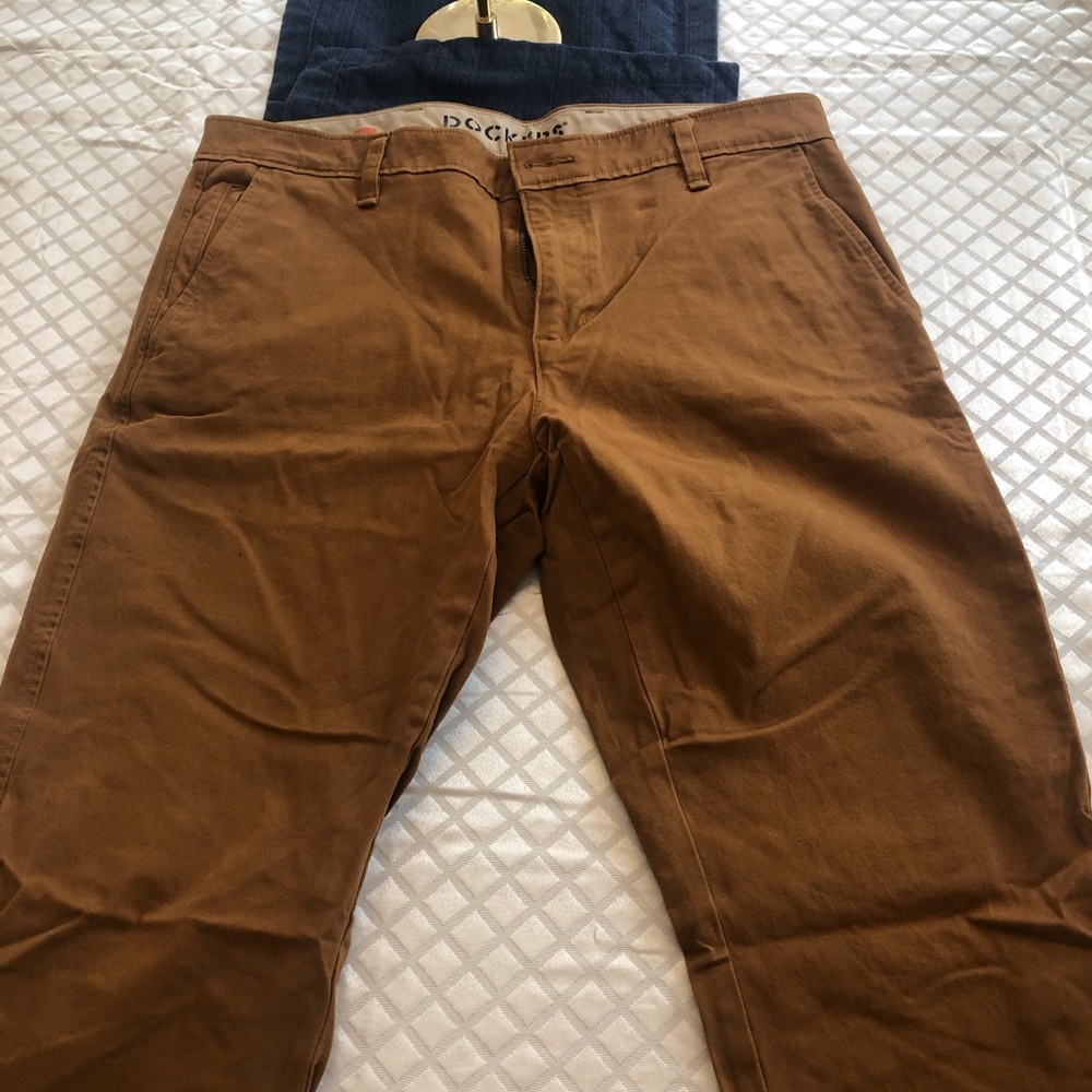 Docker’s Slim Fit Chinos